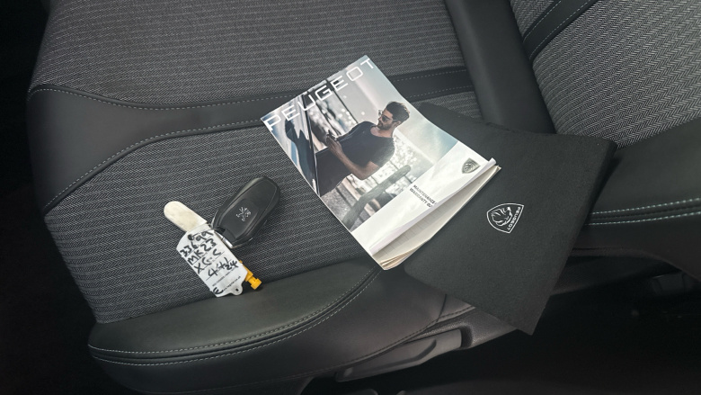 Peugeot 3008 1.2 PureTech Allure Premium+ 5dr EAT8 Petrol Estate